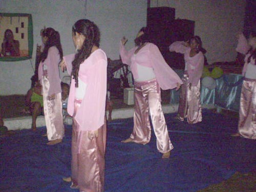Image 14 of 27  -  34 kB